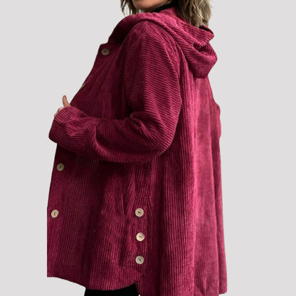 Veste à capuche en velours côtelé bordeaux, vue de côté, fermeture boutonnée