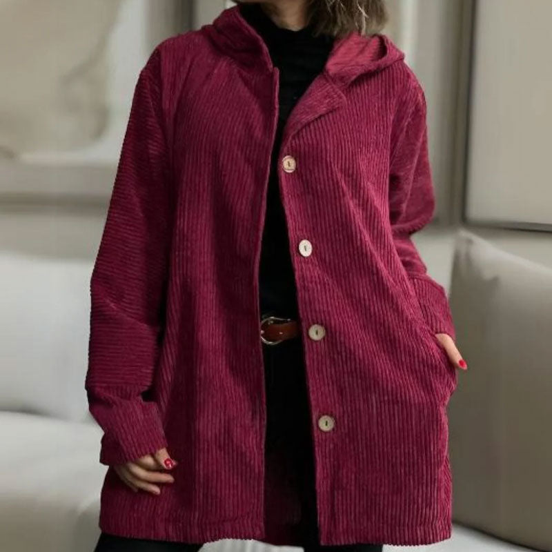 Veste à capuche en velours côtelé bordeaux, fermeture boutonnée, coupe ample