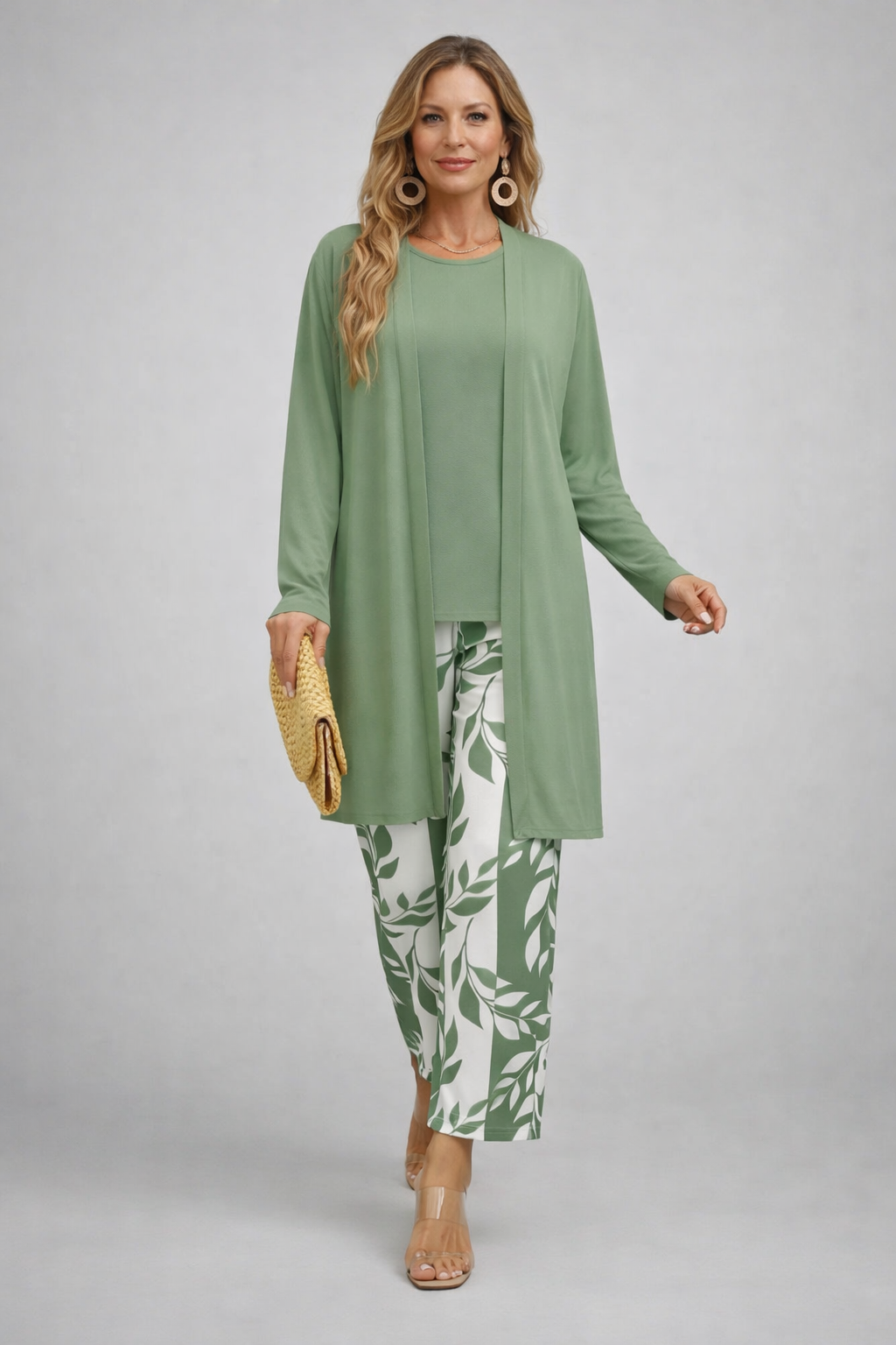 Ensemble 3 pièces vert : tunique longue manches longues et pantalon imprimé feuilles.