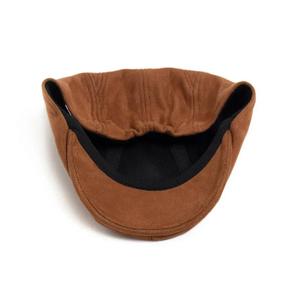 Béret en daim classique Bloom™ brun, intérieur noir visible, bord côtelé.