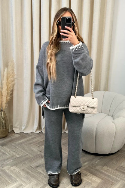Ensemble tricot gris : pull à bordures contrastées et pantalon large assorti