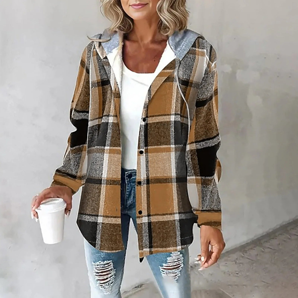Gilet en maille à carreaux brun, col chemise, fermeture boutonnée, manches longues