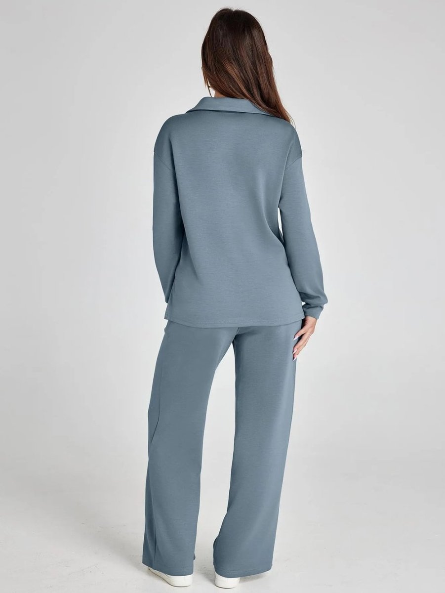 Combinaison bleu clair à manches longues et pantalon évasé, vue dos