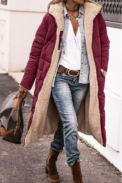 Manteau réversible bordeaux à capuche doublure beige style laine bouclée