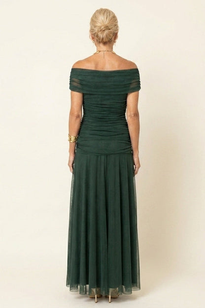 Robe longue en tulle drapée Carlota™, vert, dos épaules dégagées, jupe fluide en tulle