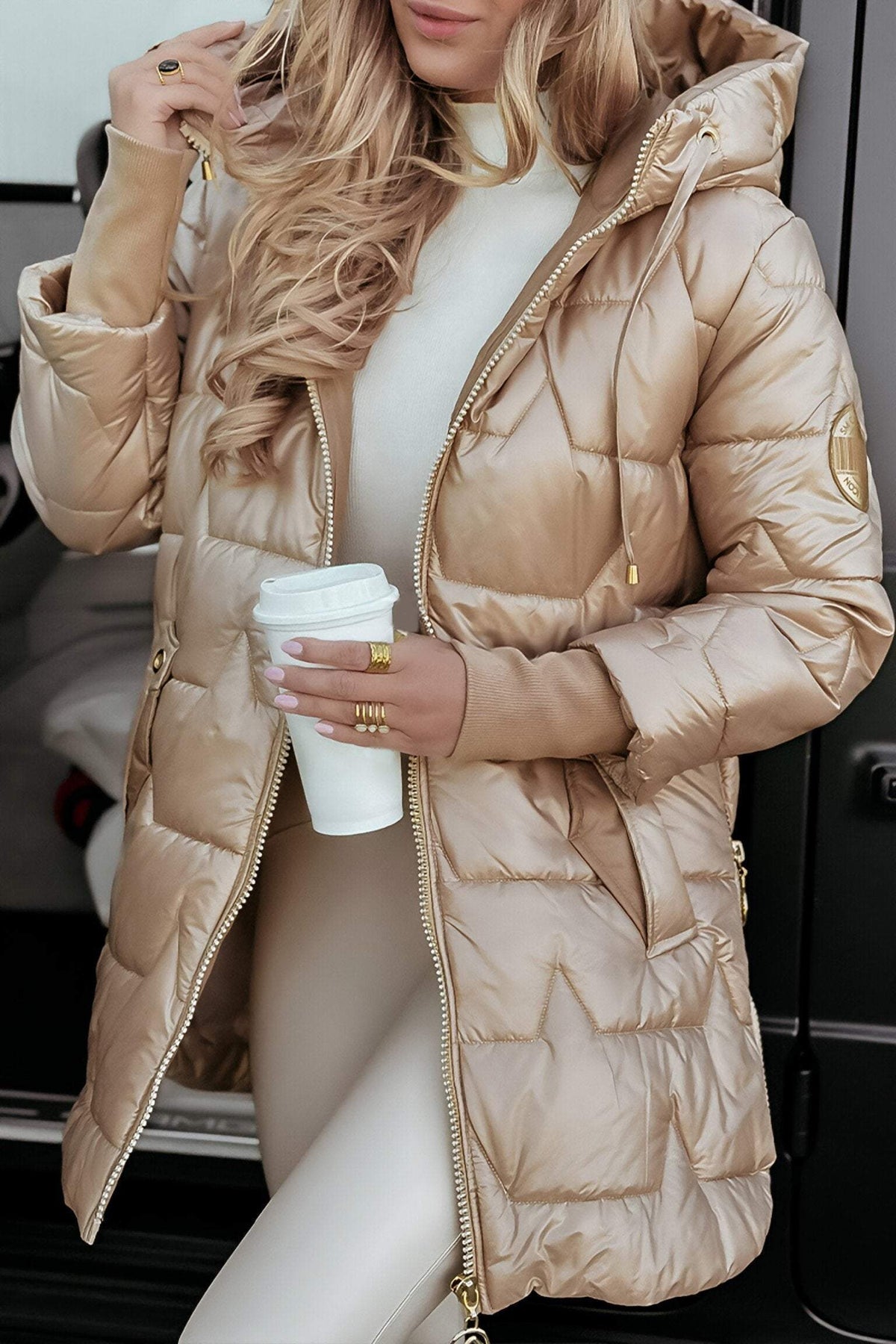 Manteau femme à capuche Danoir Paris™ matelassé beige, fermeture zippée, capuche