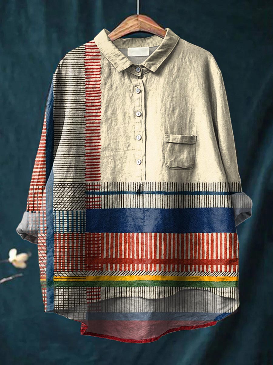 Chemise grise à rayures multicolores, col boutonné et poches poitrine, manches longues