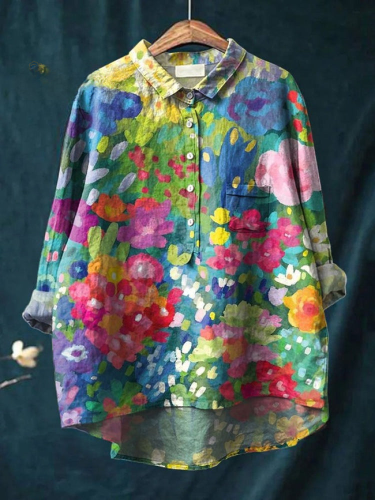 Chemise brodée fleurs multicolores vives, boutonnée, col et poche poitrine