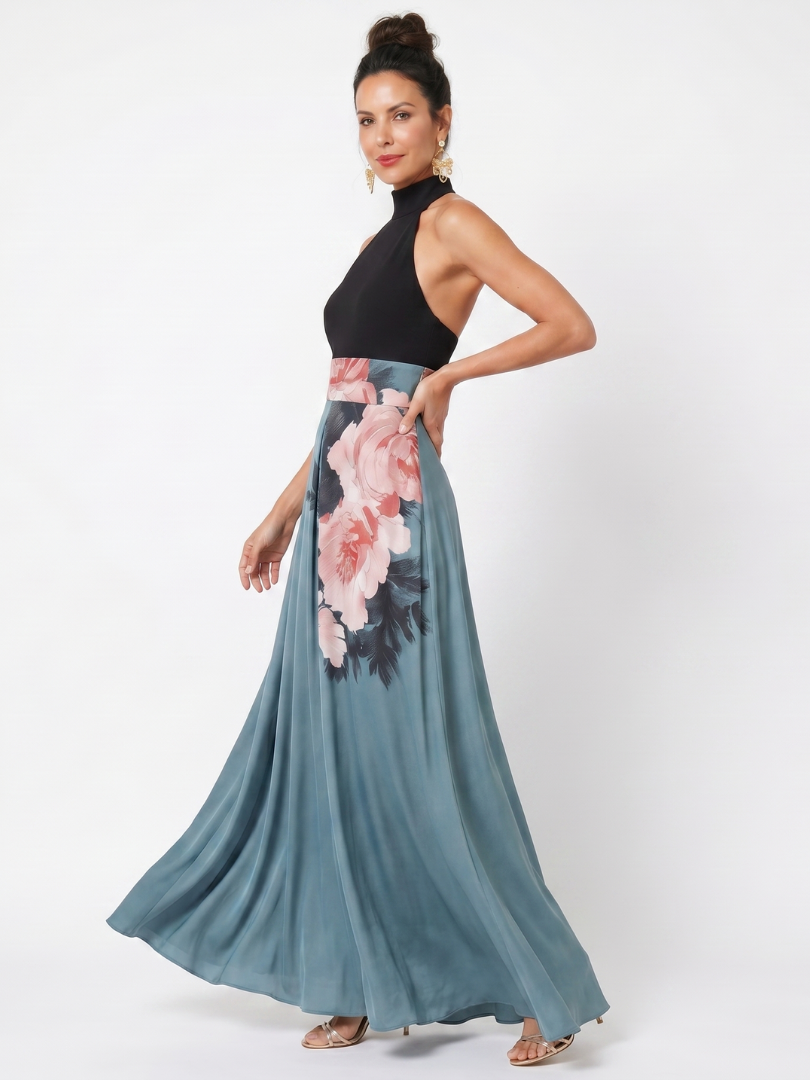 Robe longue bustier noir et jupe bleu ciel à fleurs roses et bleu foncé