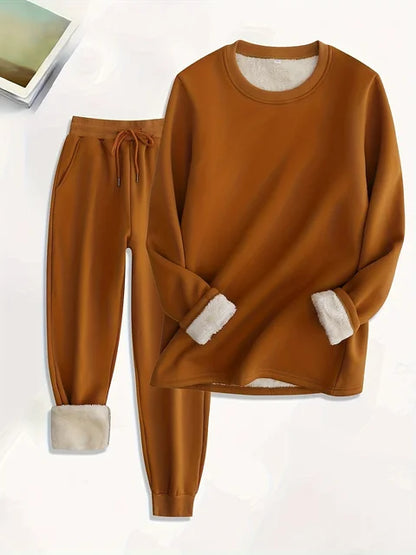 Ensemble hivernal café : haut et pantalon assortis, cordon et poignets en fourrure