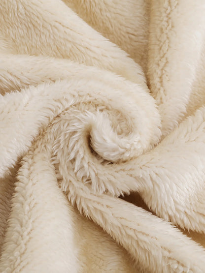 Ensemble hivernal crème : tissu effet peluche sur le haut