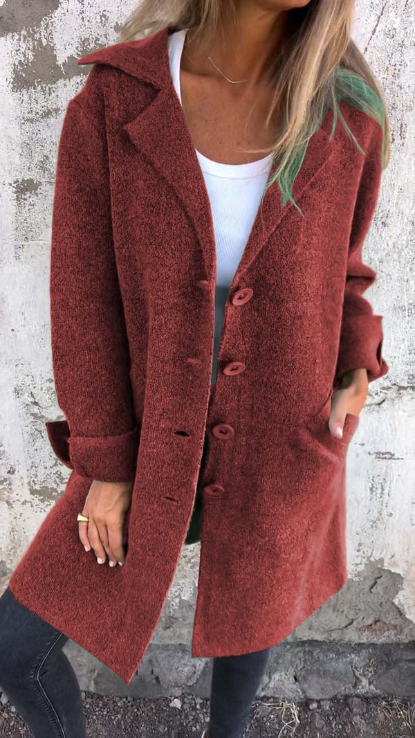 Manteau chic minimaliste rouge à revers et fermeture boutonnée