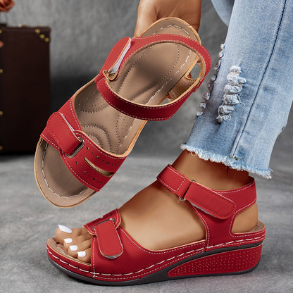 Sandales ergonomiques rouges à deux brides avec sangle ajustable et semelle épaisse