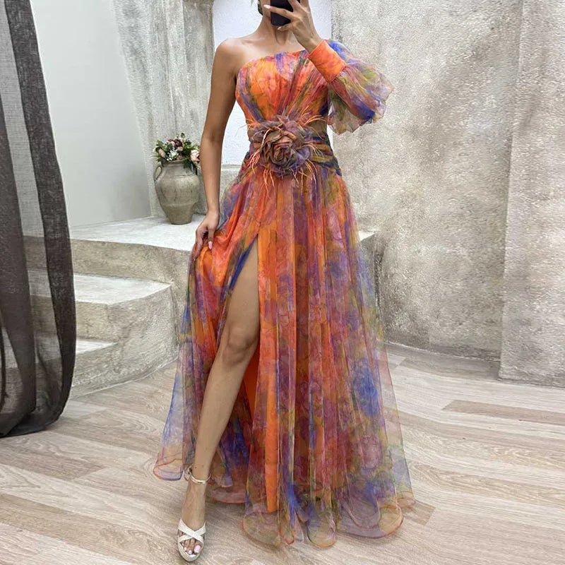 Robe longue une épaule en tulle orange et violet, fente, fronce à la taille et rosette