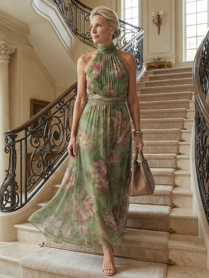 Robe midi halter à col montant froncé, vert sauge fleuri rose, fronces à la taille