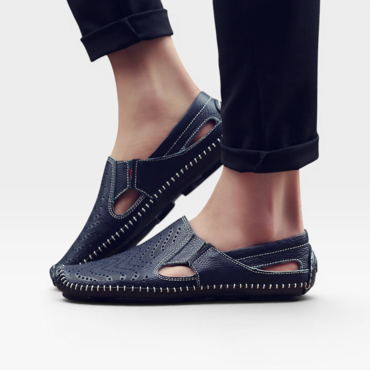 Mules en cuir style italien pour hommes – Mules d'été décontractées à enfiler perforées
