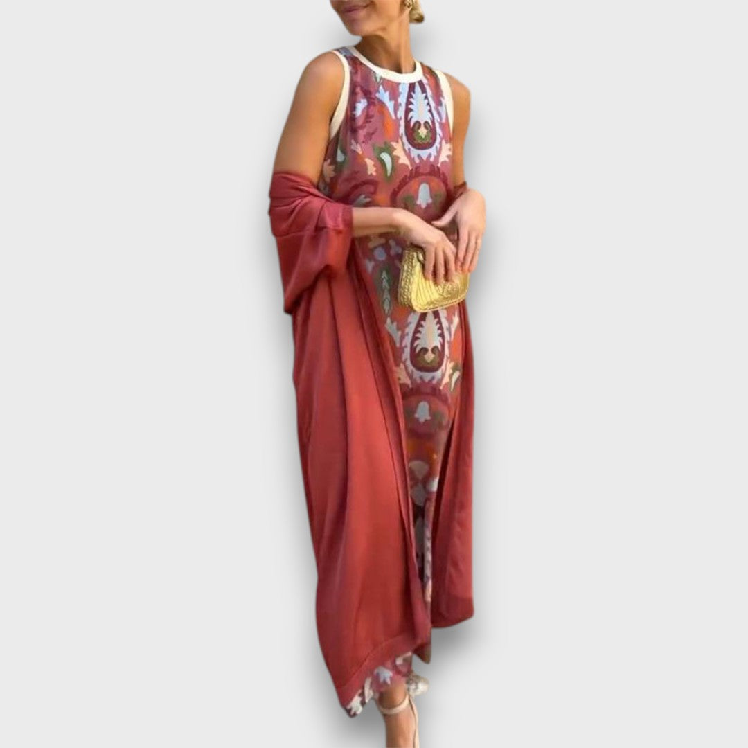 Robe longue rouge à motif cachemire, cardigan drapé, manches évasées