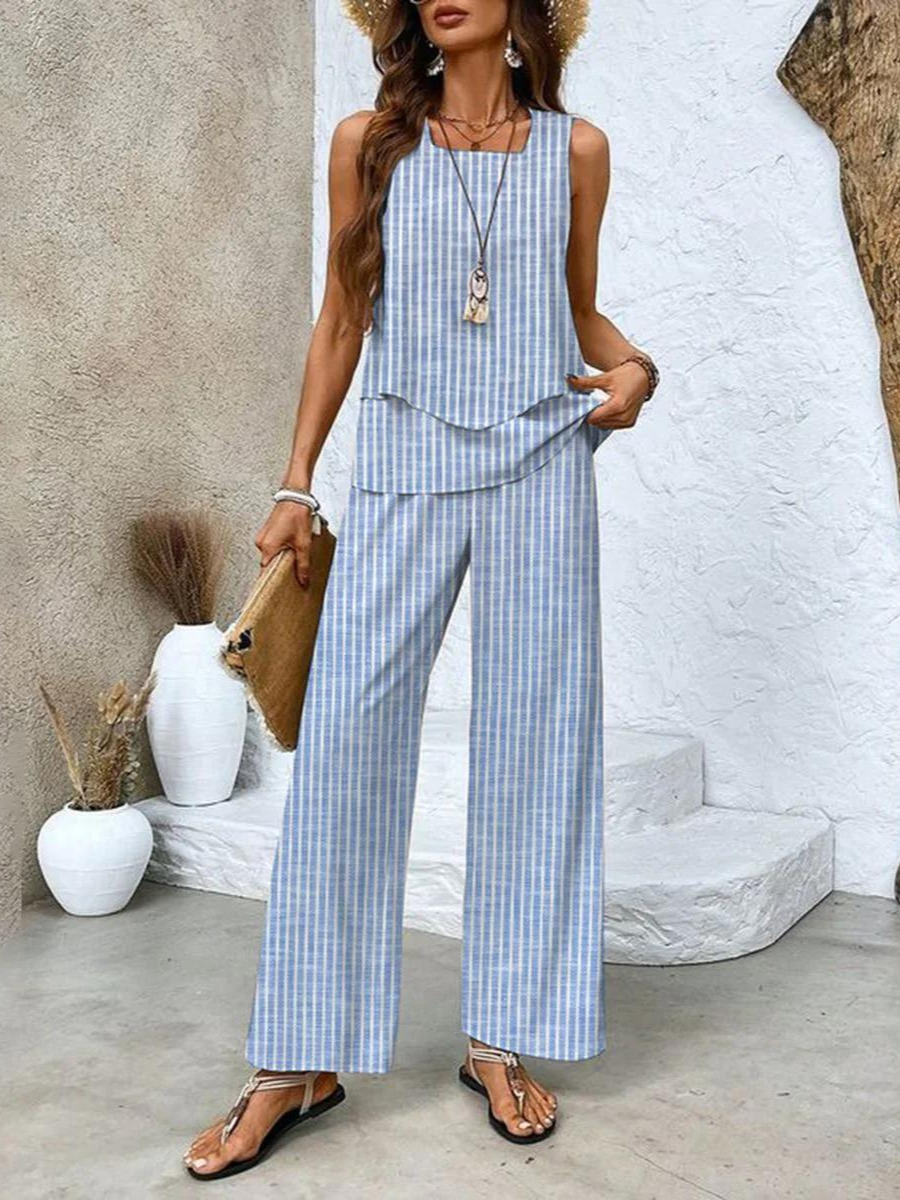 Ensemble estival bleu à carreaux : débardeur à volants et pantalon large évasé