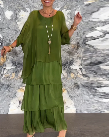 Robe longue fluide vert olive, manches évasées et volants superposés