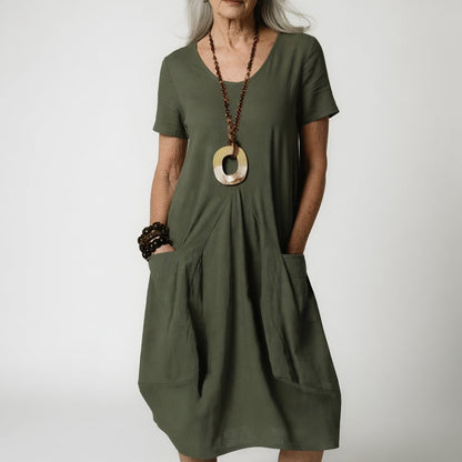 Robe fluide Céline™ vert olive, décolleté en V, poches latérales, fronces ventre.