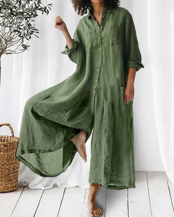 Combinaison longue en lin vert, col chemise et patte de boutonnage, manches amples