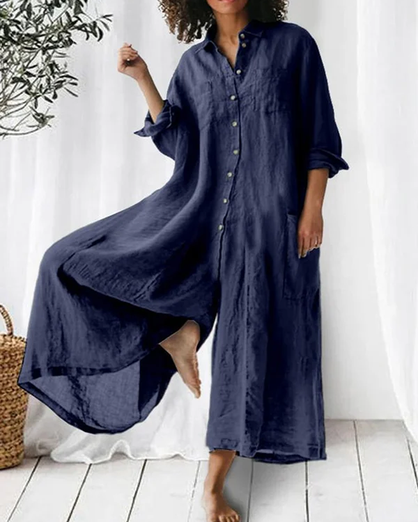 Combinaison longue en lin bleu foncé, col chemise et patte de boutonnage, coupe ample
