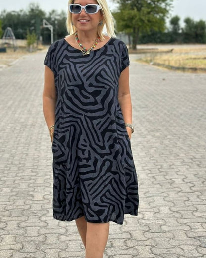 Robe d'été à col rond, manches courtes, imprimé zébré noir sur fond sombre