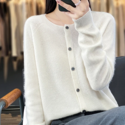 Chandail cardigan écru à boutons, en maille, col rond, manches longues