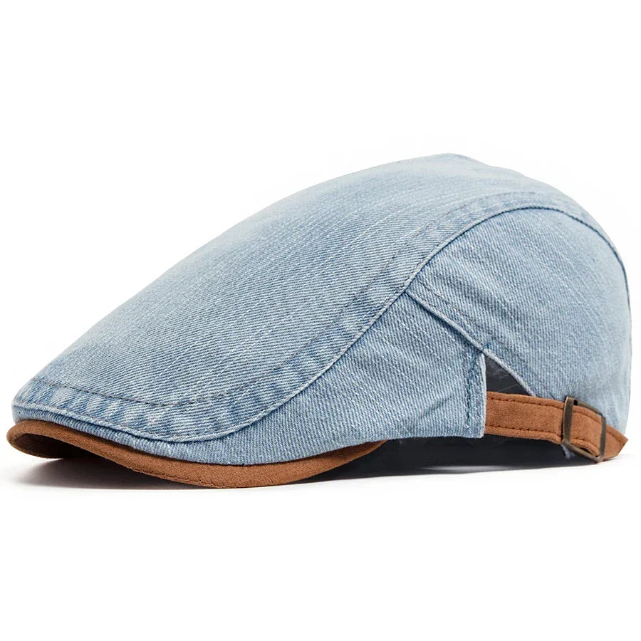 Casquette en jean bleu clair pour homme, profil avec patte de réglage en cuir brun