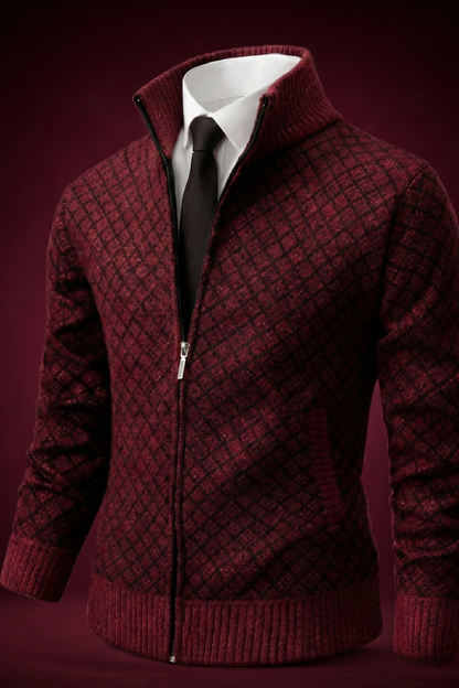 Gilet Oliver rouge bordeaux à fermeture zippée, col montant, maille à motif losange.