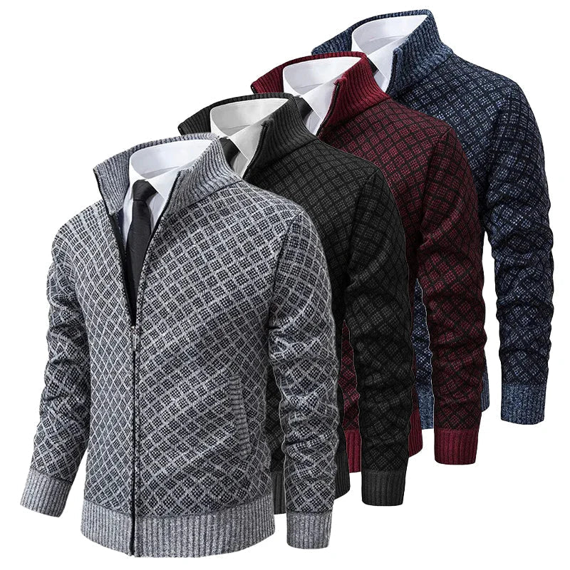 Gilets Oliver à motifs losange (gris, noir, rouge, bleu), cols montants zippés.