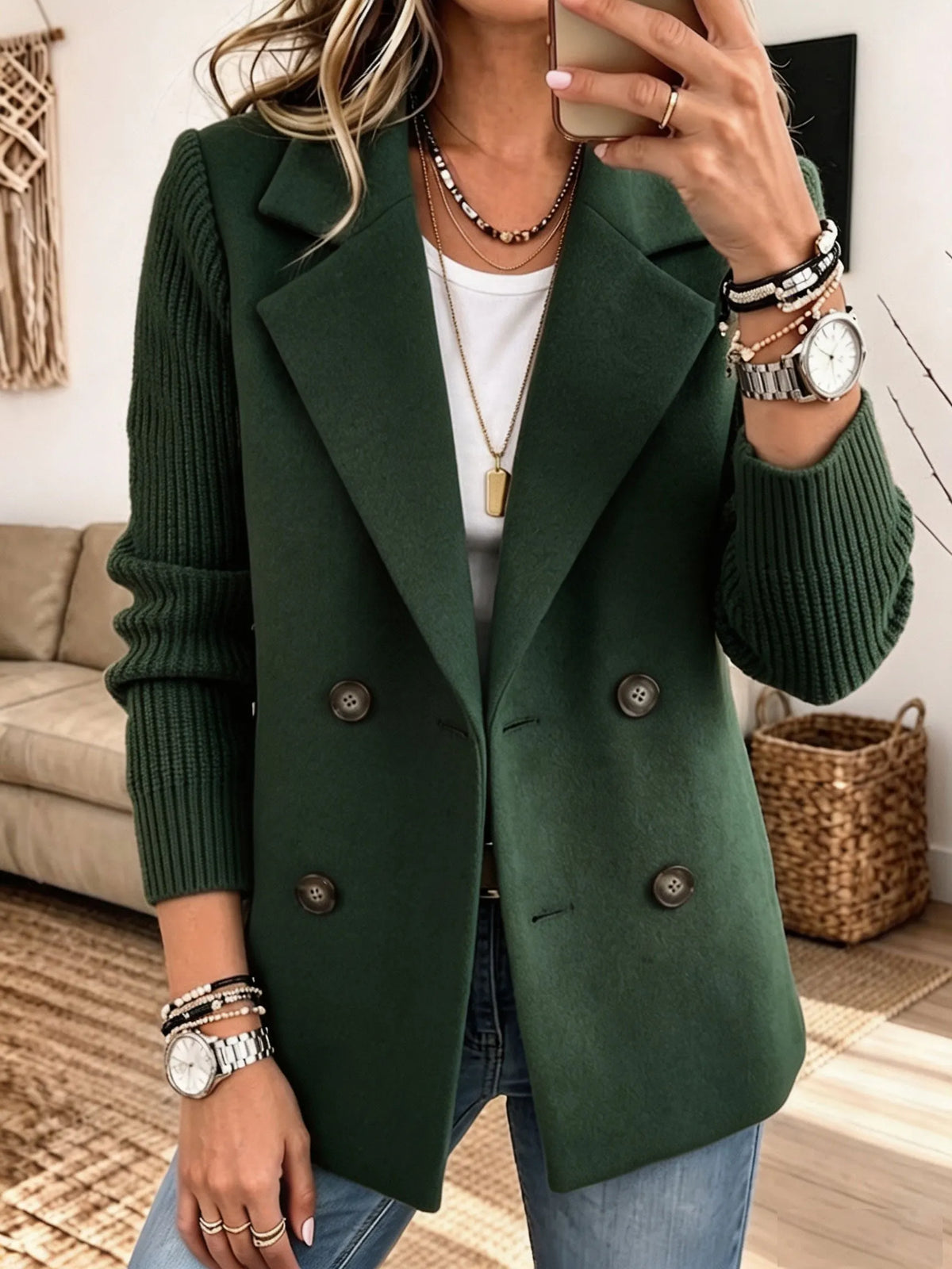 Blazer boutonné en maille, manches longues, vert foncé.